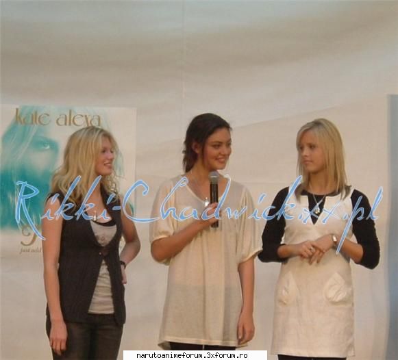Poze cu H2O - **LadyTsunade** - H2O