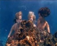 h2o :dinti: semanati cu vre-un personaj?